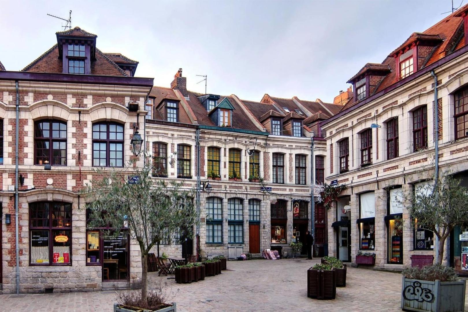 Superbe Appart. 2 Chambres En Plein Centre ! Lille Exterior photo